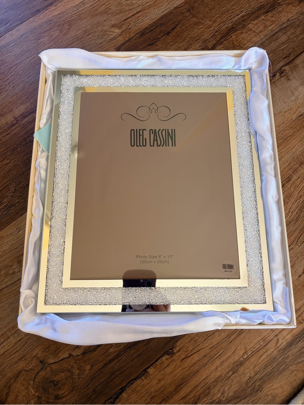Oleg Cassini Silver Glitter Border Picture Frame
